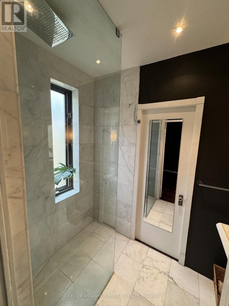 422 - 150 Farnham Avenue, Toronto, Ontario  M4V 1H5 - Photo 9 - C13127694