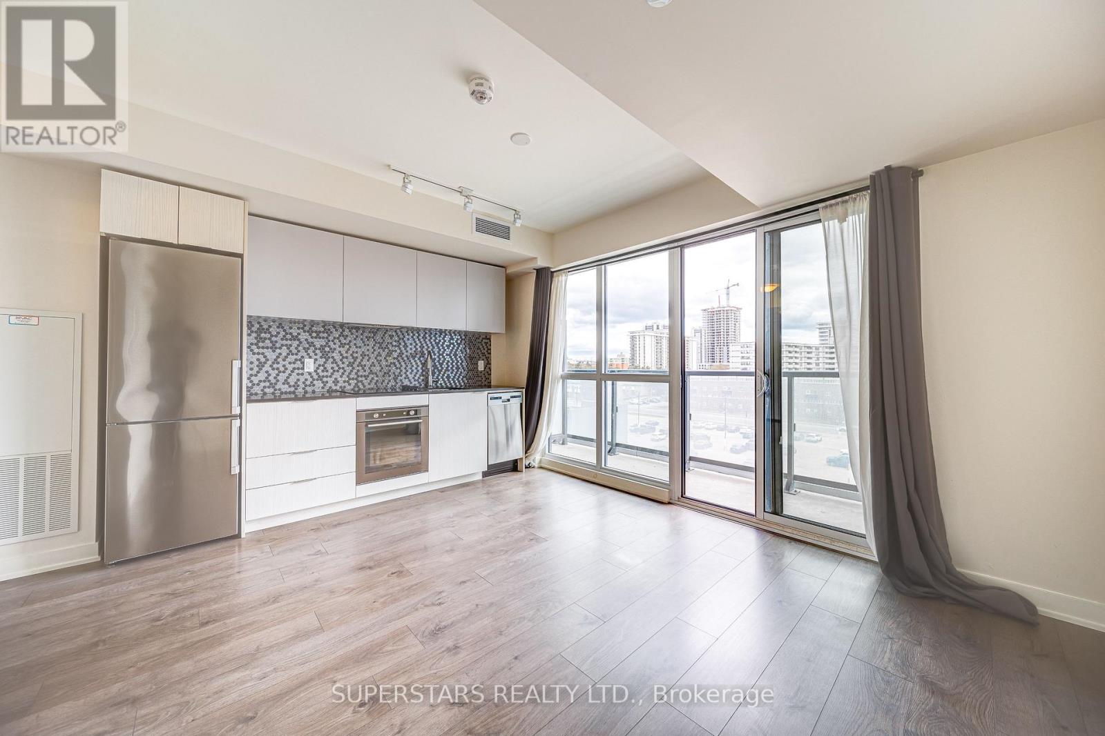 509 - 2 Sonic Way, Toronto, Ontario  M3C 0P2 - Photo 2 - C13127704