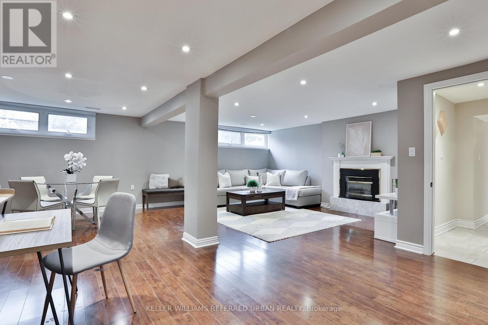 Lower - 12 Firthway Court, Toronto, Ontario  M3B 2K2 - Photo 2 - C13127714