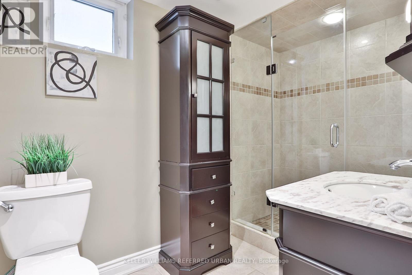 Lower - 12 Firthway Court, Toronto, Ontario  M3B 2K2 - Photo 7 - C13127714