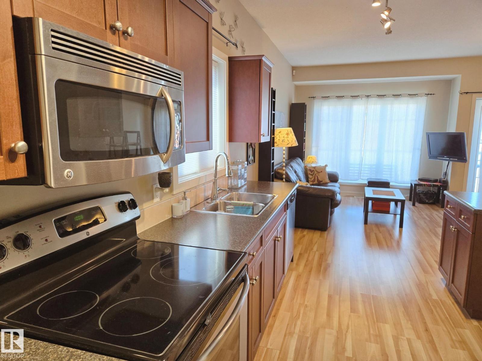 #3 11811 106 St Nw, Edmonton, Alberta  T5G 2R2 - Photo 8 - E4487634
