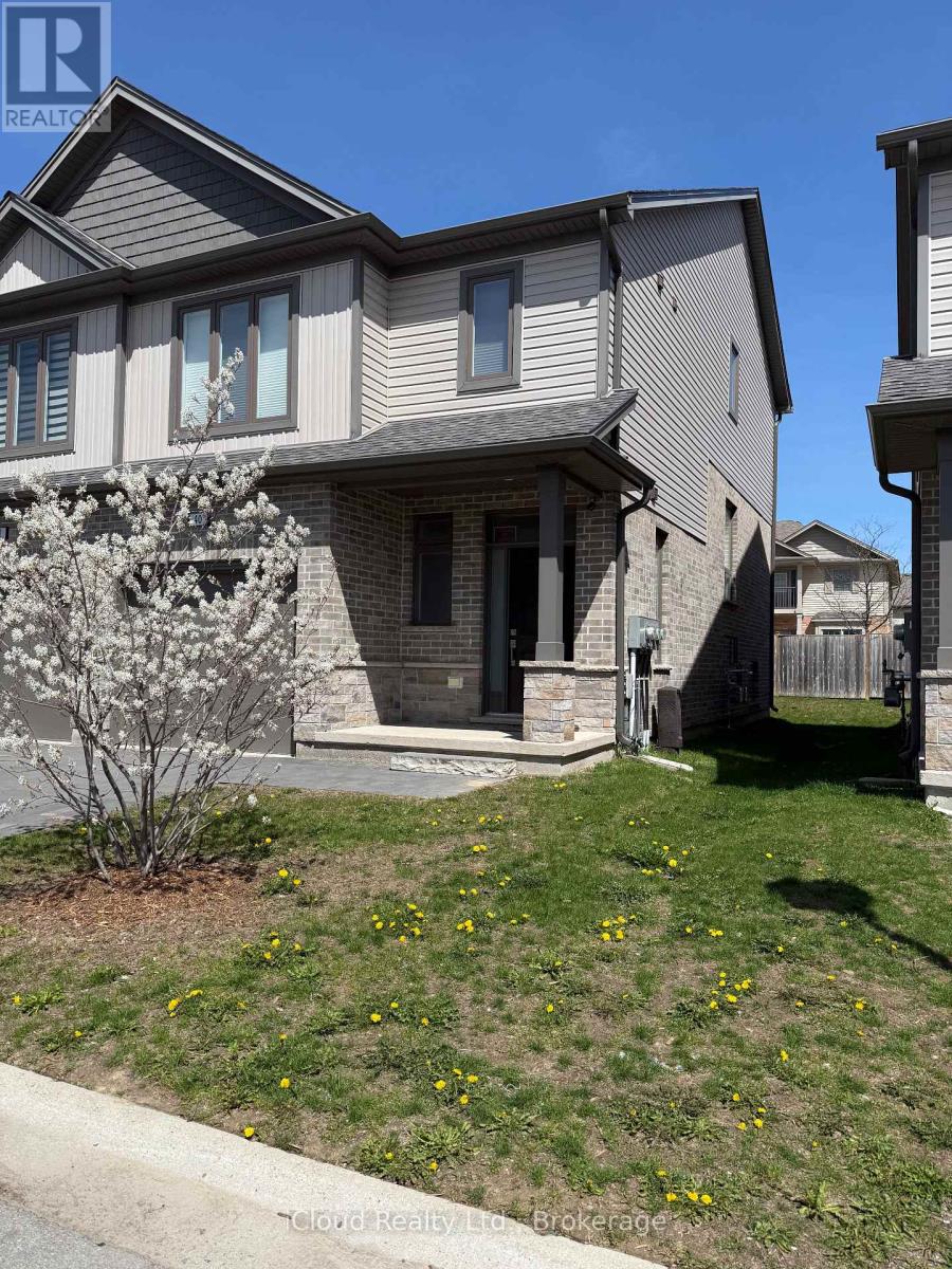 40 - 745 Chelton Road, London South, Ontario  N6M 0J1 - Photo 2 - X13107360