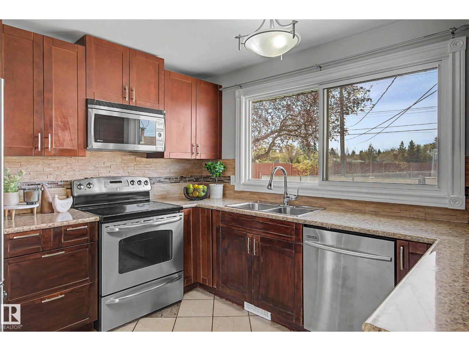 16715 79a Av Nw, Edmonton, Alberta  T5R 2J4 - Photo 15 - E4487637