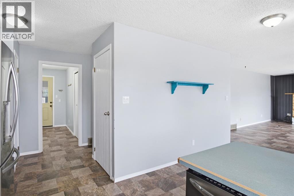 4525 Shannon Drive, Olds, Alberta  T4H 1C1 - Photo 12 - A2310244