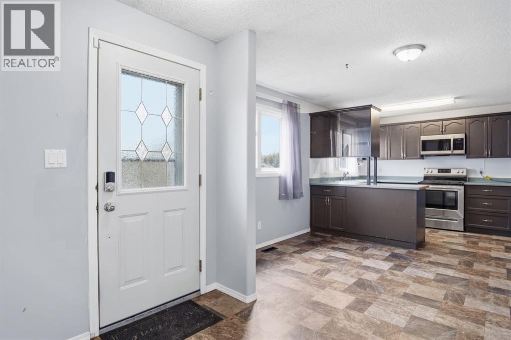 4525 Shannon Drive, Olds, Alberta  T4H 1C1 - Photo 5 - A2310244