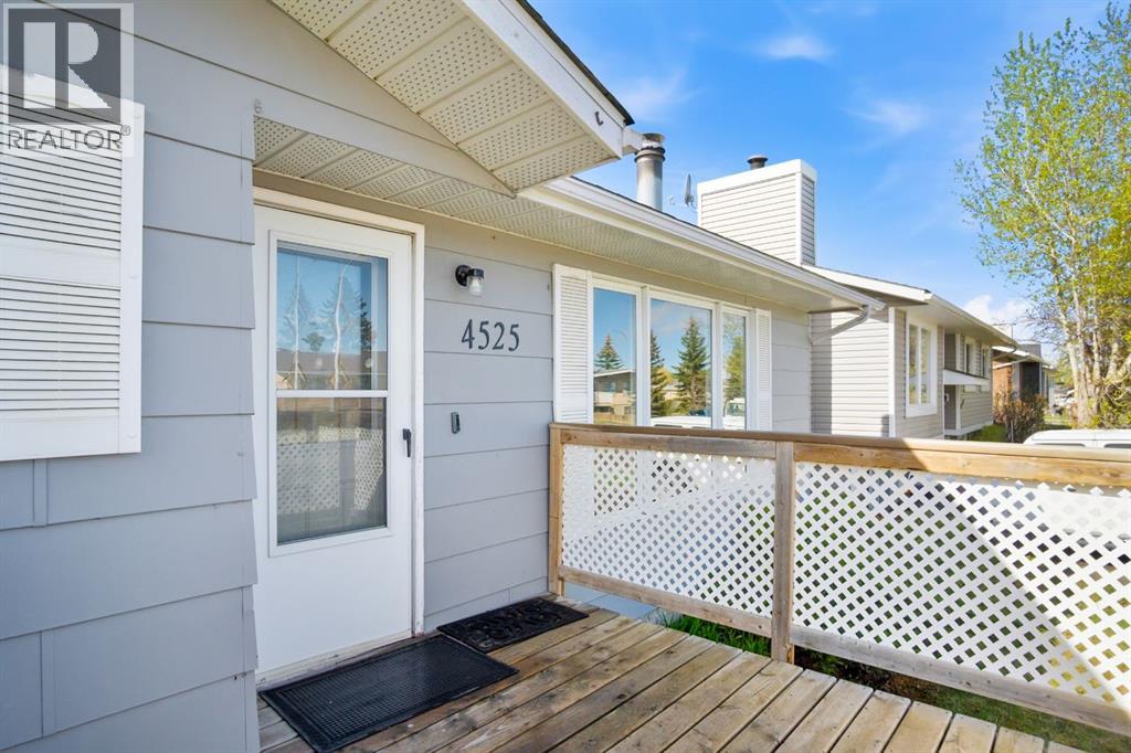 4525 Shannon Drive, Olds, Alberta  T4H 1C1 - Photo 4 - A2310244