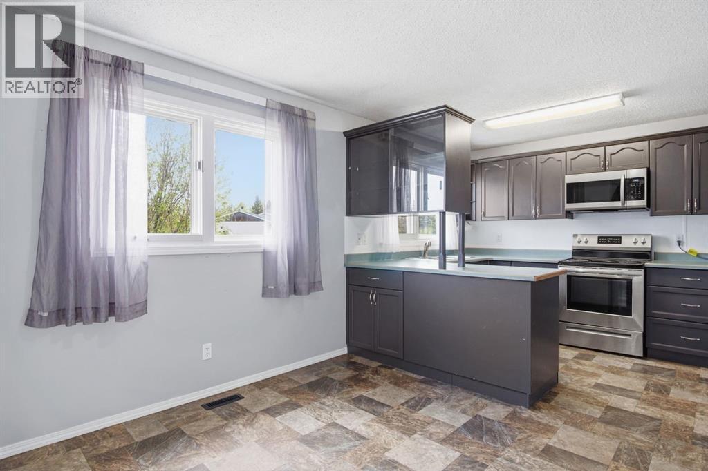 4525 Shannon Drive, Olds, Alberta  T4H 1C1 - Photo 6 - A2310244