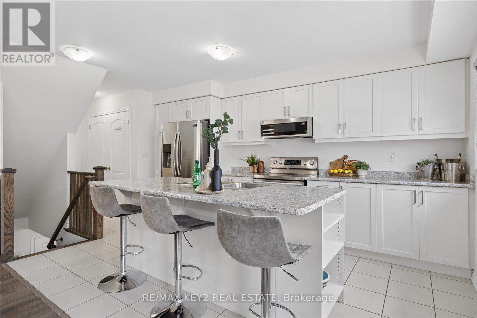 2417 Fall Harvest Crescent, Pickering, Ontario  L1X 0G1 - Photo 17 - E13127432