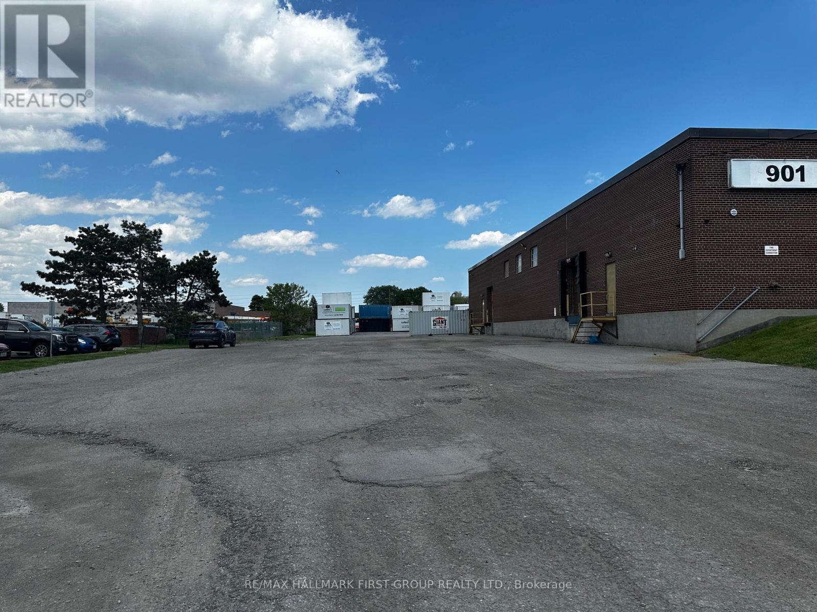 A - 901 Dillingham Road, Pickering, Ontario  L1W 2Y5 - Photo 14 - E13127564