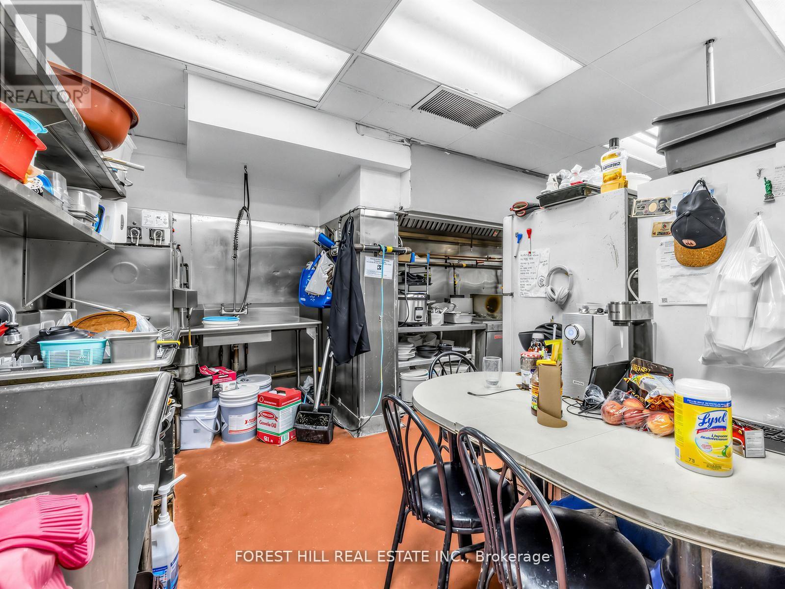 348 Broadview Avenue, Toronto, Ontario  M4M 2H1 - Photo 23 - E13127570