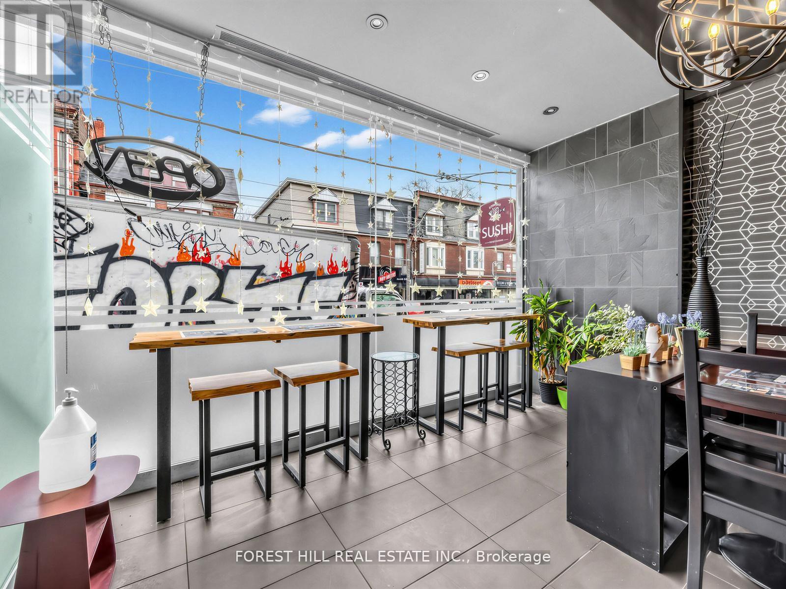 348 Broadview Avenue, Toronto, Ontario  M4M 2H1 - Photo 5 - E13127570
