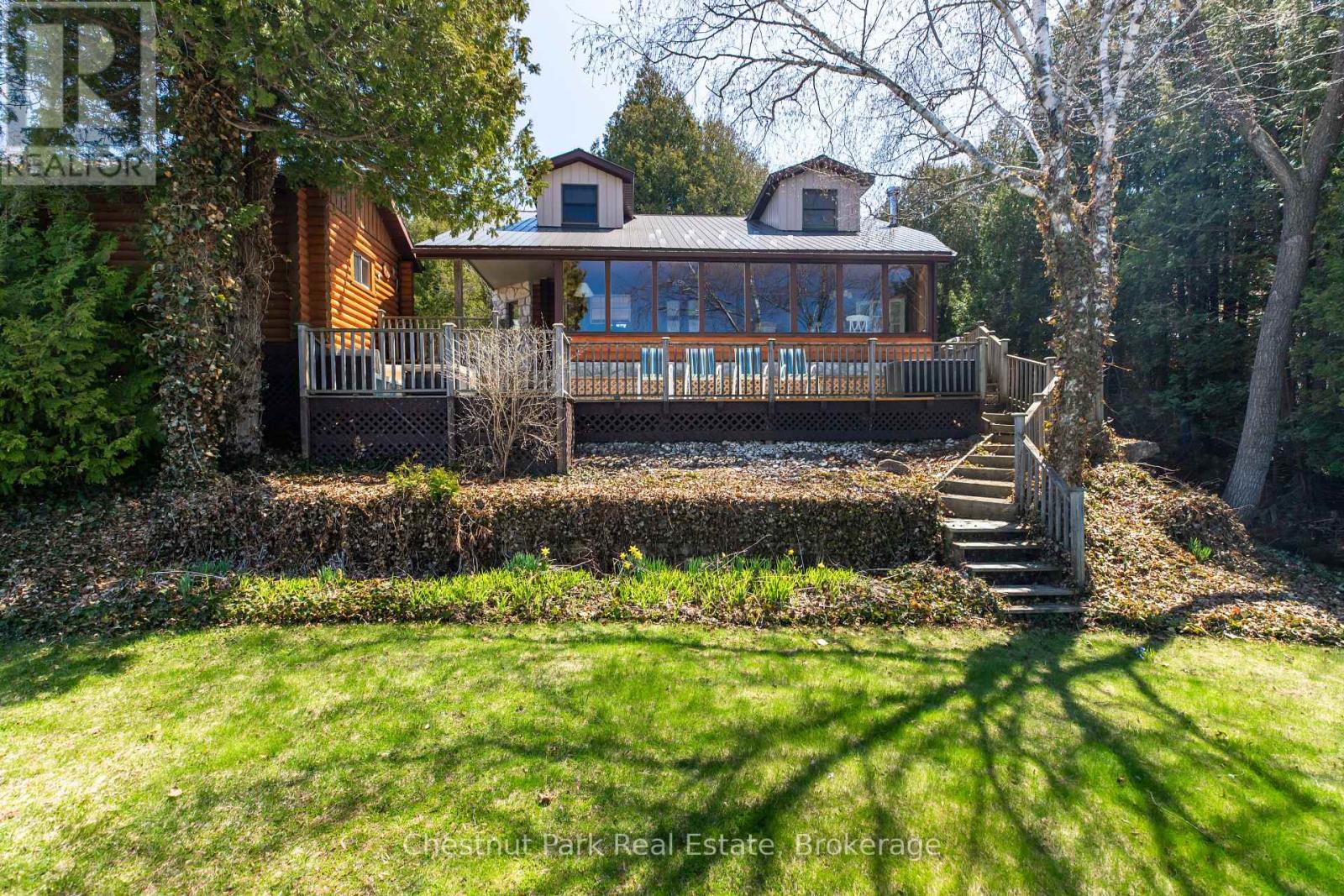 36 William Street, Northern Bruce Peninsula, Ontario  N0H 1W0 - Photo 3 - X12879440