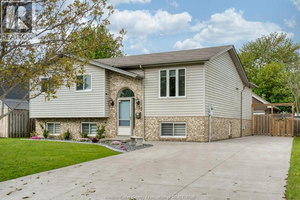 135 Brush Crescent, Amherstburg, Ontario  N9V 3Y5 - Photo 2 - 26011133