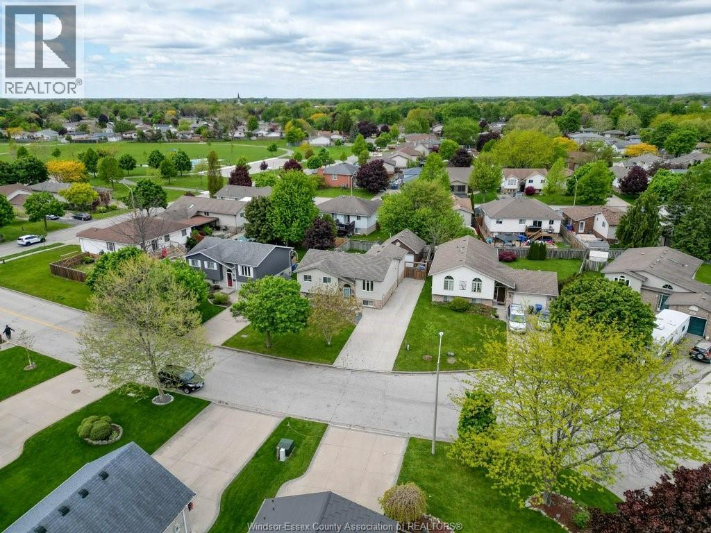 135 Brush Crescent, Amherstburg, Ontario  N9V 3Y5 - Photo 3 - 26011133