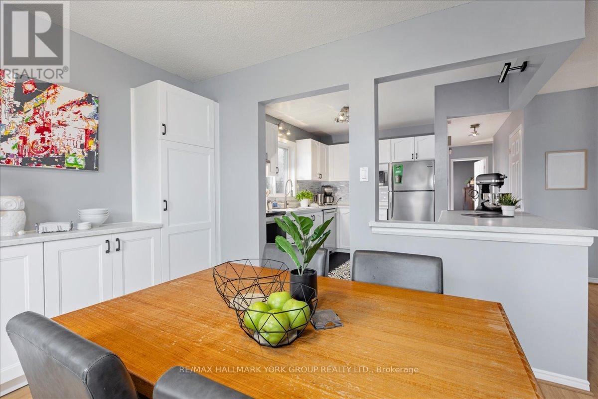 63a Tulip Street, Georgina, Ontario  L4P 1C6 - Photo 11 - N13006844