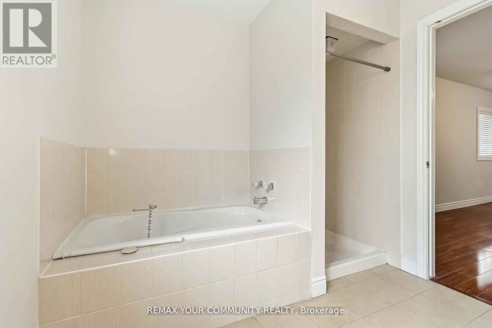 120 Shaftsbury Avenue, Richmond Hill, Ontario  L4C 0G6 - Photo 20 - N13127554