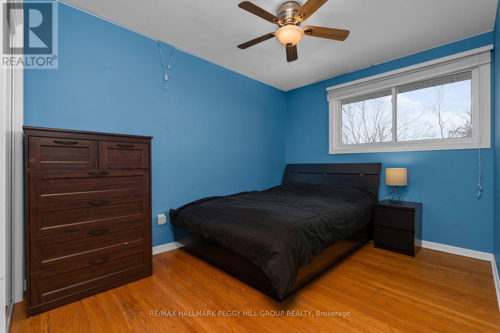 12 Peacock Lane, Barrie (Allandale Heights), Ontario  L4N 3R5 - Photo 10 - S13127322