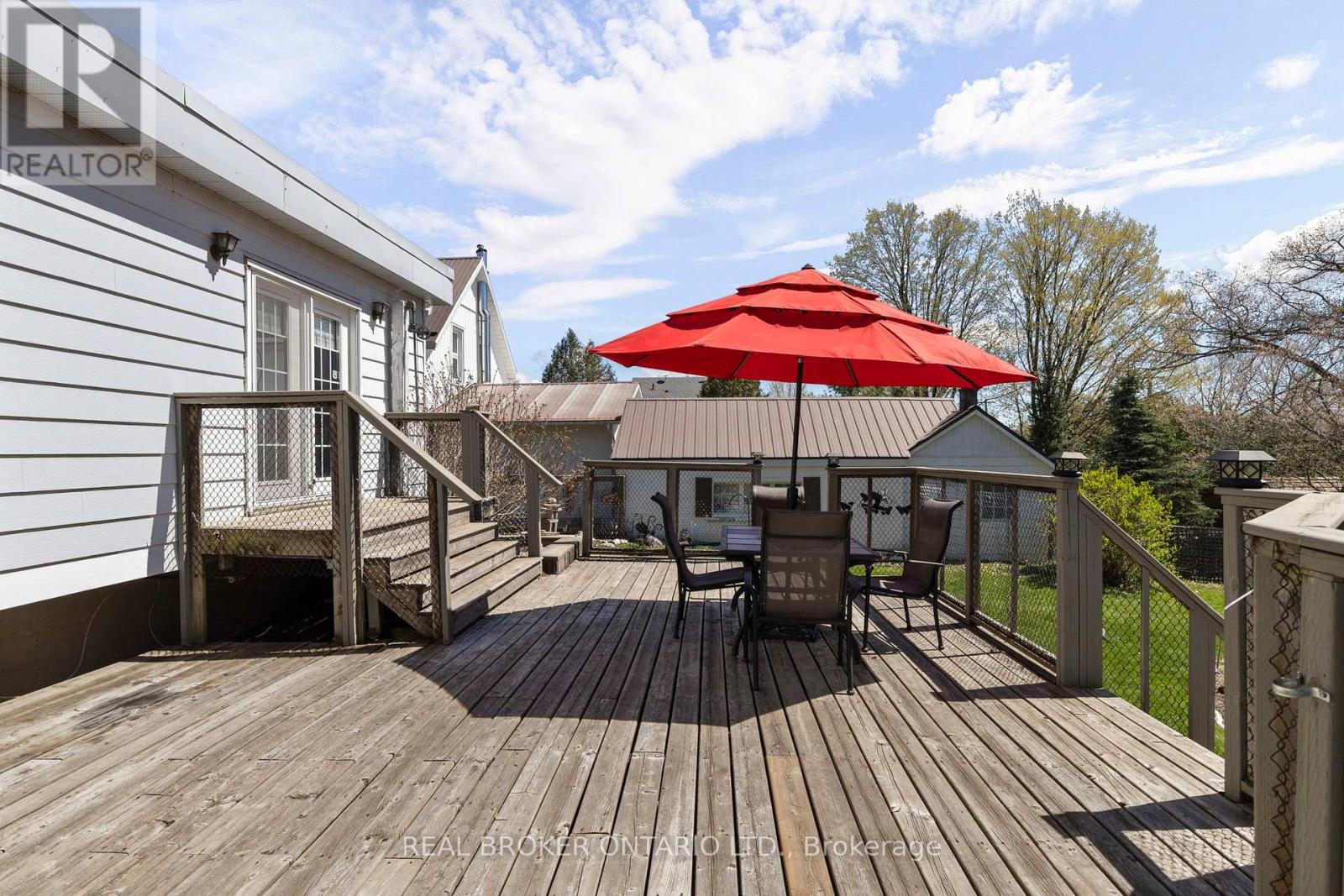 6 Lucy Street, Penetanguishene, Ontario  L9M 1K7 - Photo 31 - S13127682