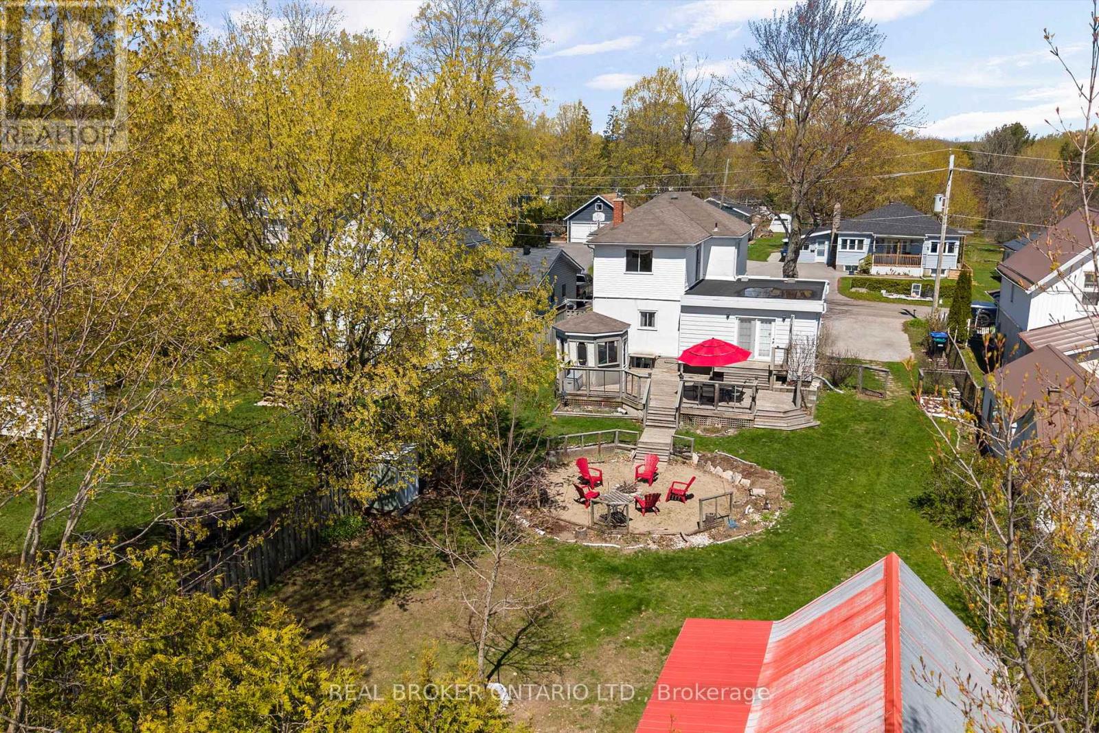 6 Lucy Street, Penetanguishene, Ontario  L9M 1K7 - Photo 35 - S13127682