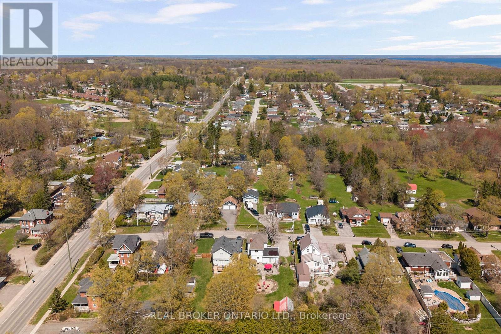 6 Lucy Street, Penetanguishene, Ontario  L9M 1K7 - Photo 40 - S13127682