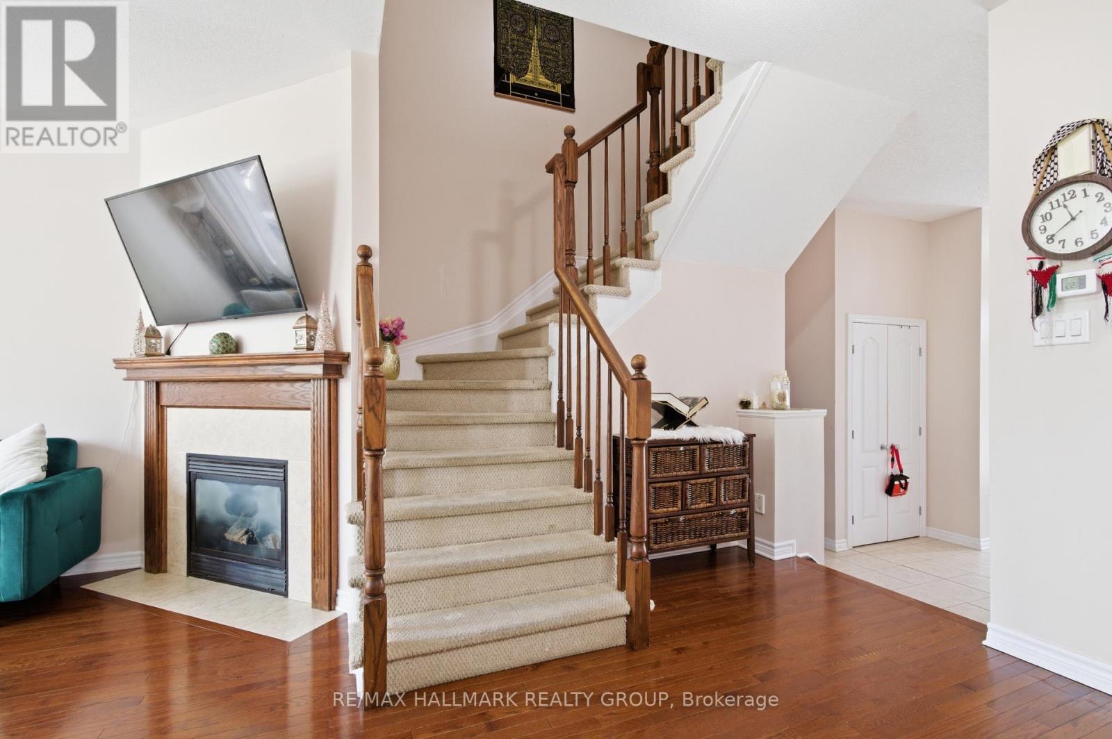 728 Cedar Creek Drive, Ottawa, Ontario  K1T 0A9 - Photo 10 - X13125364