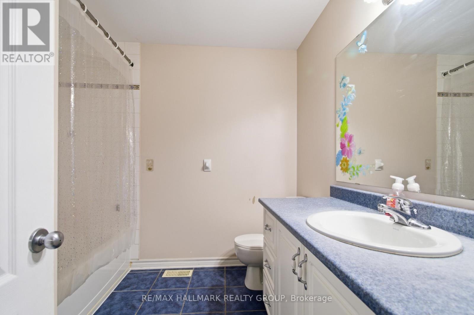 728 Cedar Creek Drive, Ottawa, Ontario  K1T 0A9 - Photo 17 - X13125364