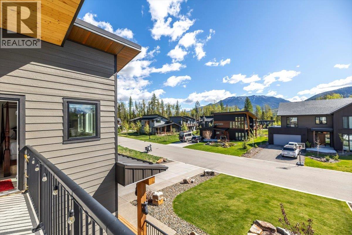 32 Mammoth Drive, Fernie, British Columbia  V0B 1M1 - Photo 63 - 10387378