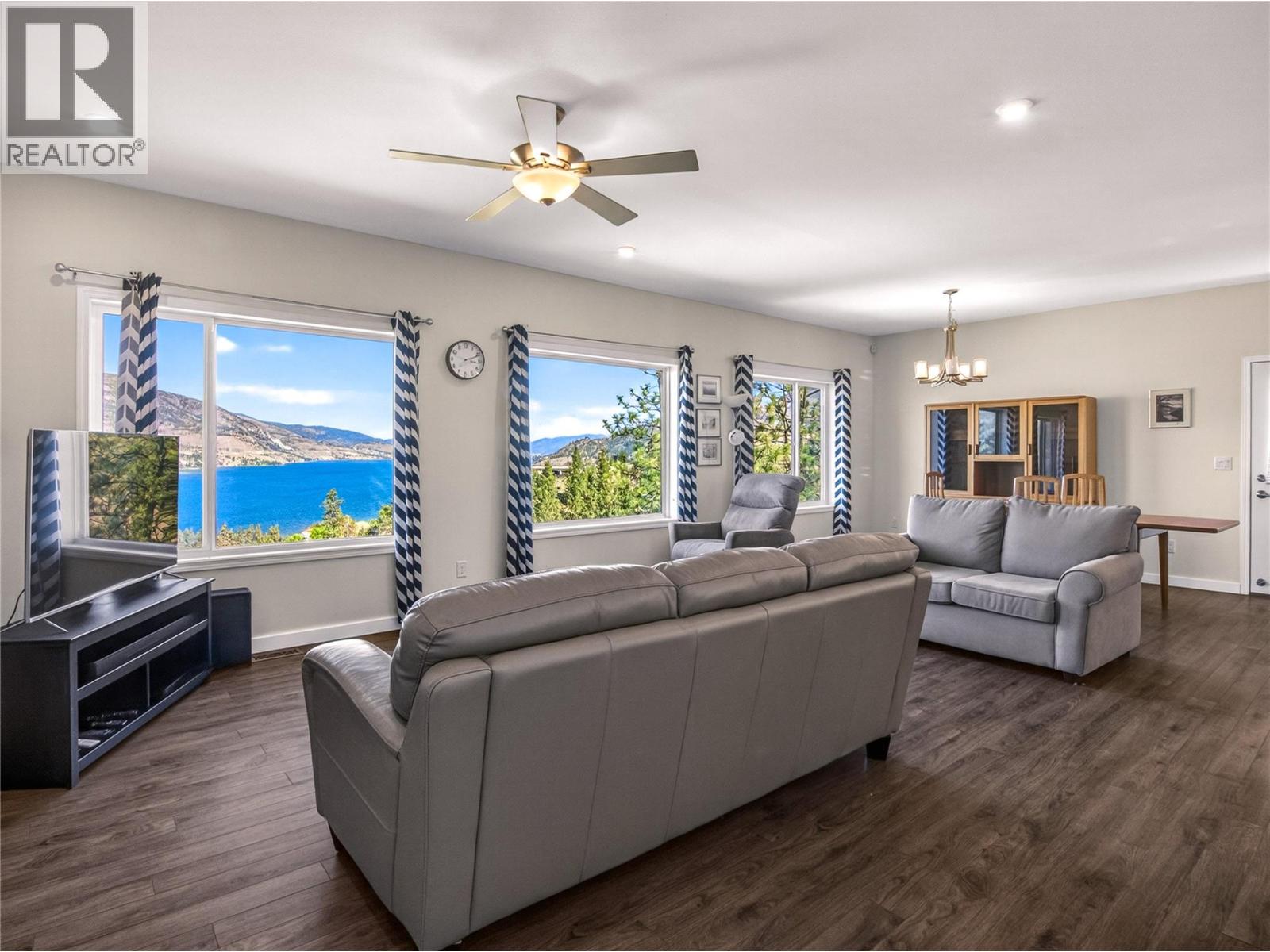 182 Racette Way, Okanagan Falls, British Columbia  V0H 1R5 - Photo 12 - 10385542