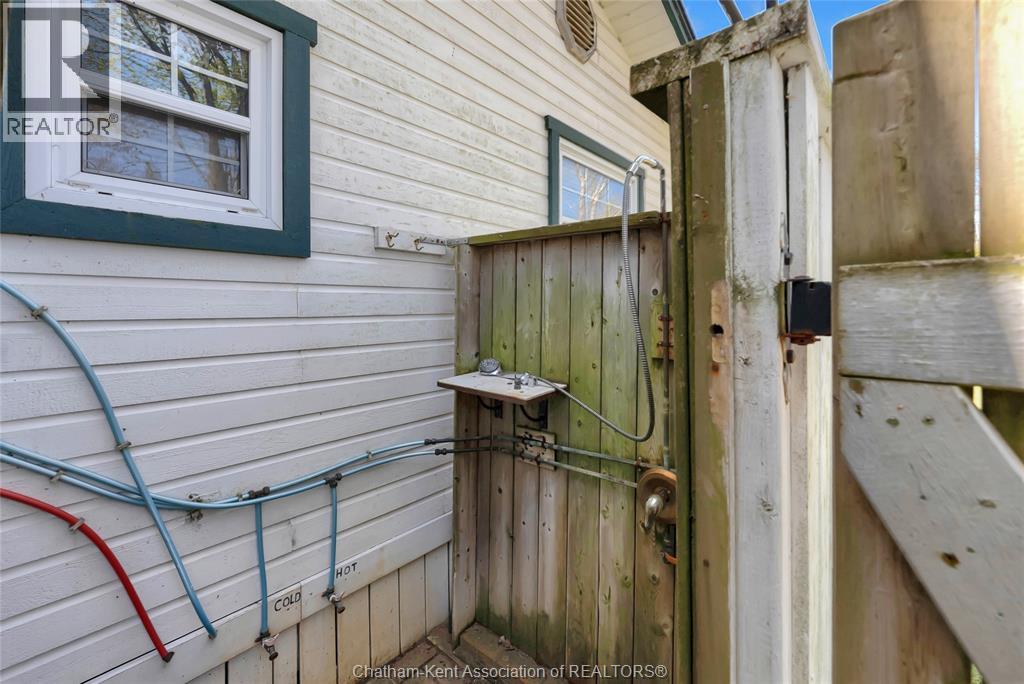 17722 Lakeshore Road, Rondeau Park, Ontario  N0P 1X0 - Photo 28 - 26010882