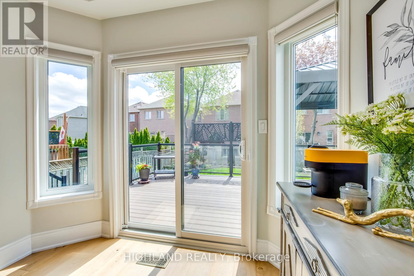 2458 Nichols Drive, Oakville, Ontario  L6H 6Y5 - Photo 24 - W13127332