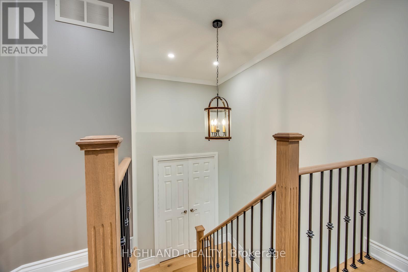 2458 Nichols Drive, Oakville, Ontario  L6H 6Y5 - Photo 26 - W13127332
