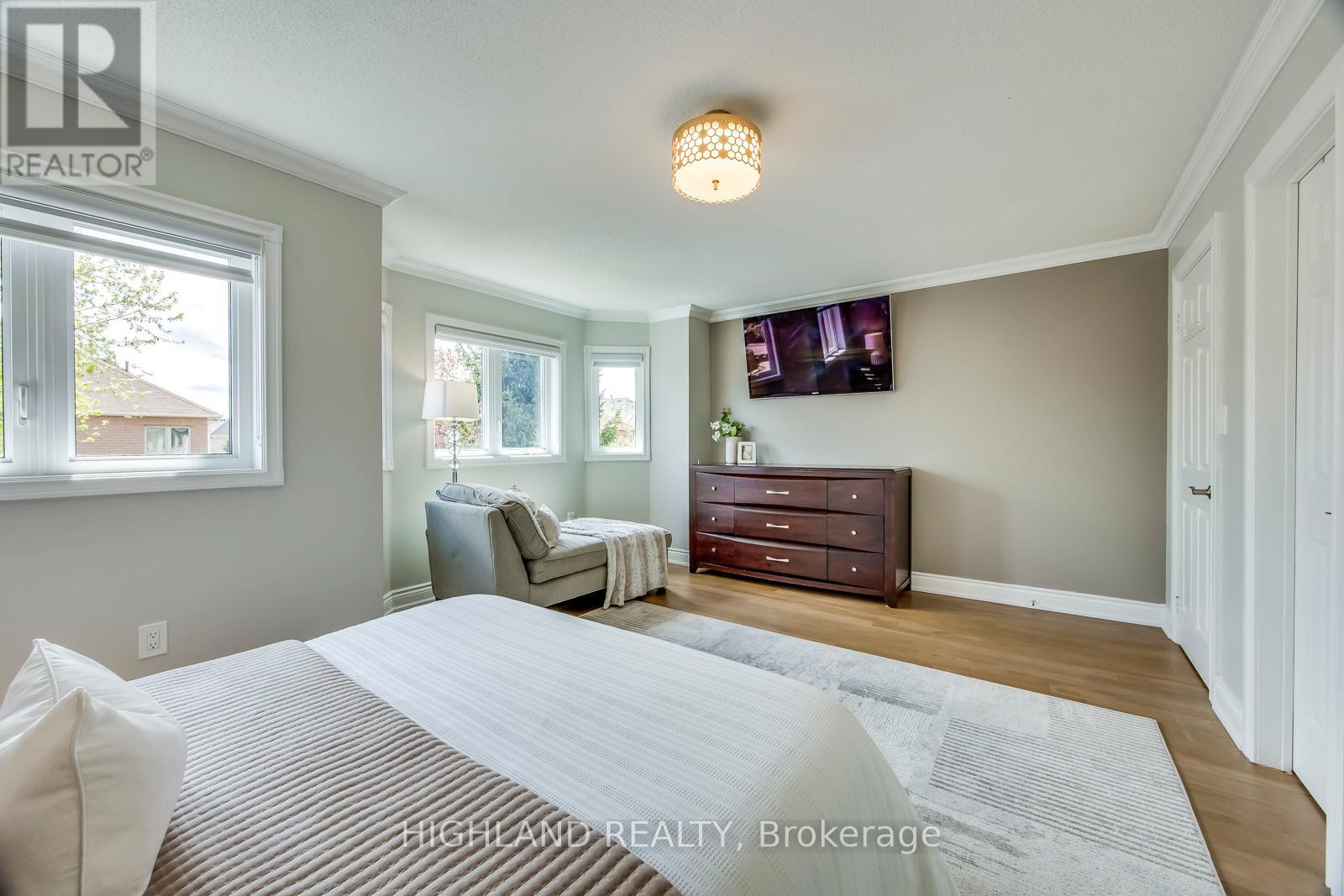 2458 Nichols Drive, Oakville, Ontario  L6H 6Y5 - Photo 28 - W13127332