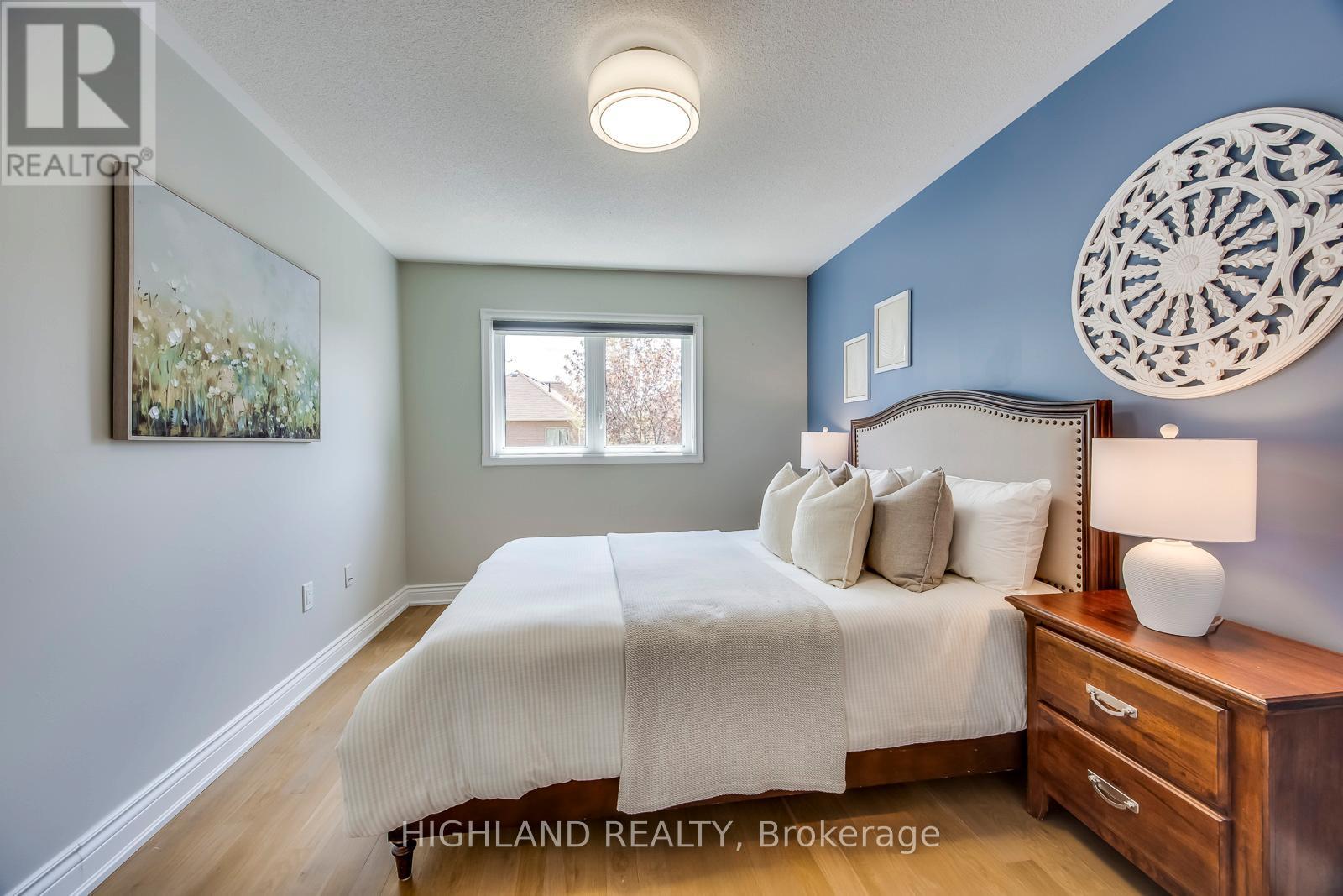 2458 Nichols Drive, Oakville, Ontario  L6H 6Y5 - Photo 35 - W13127332