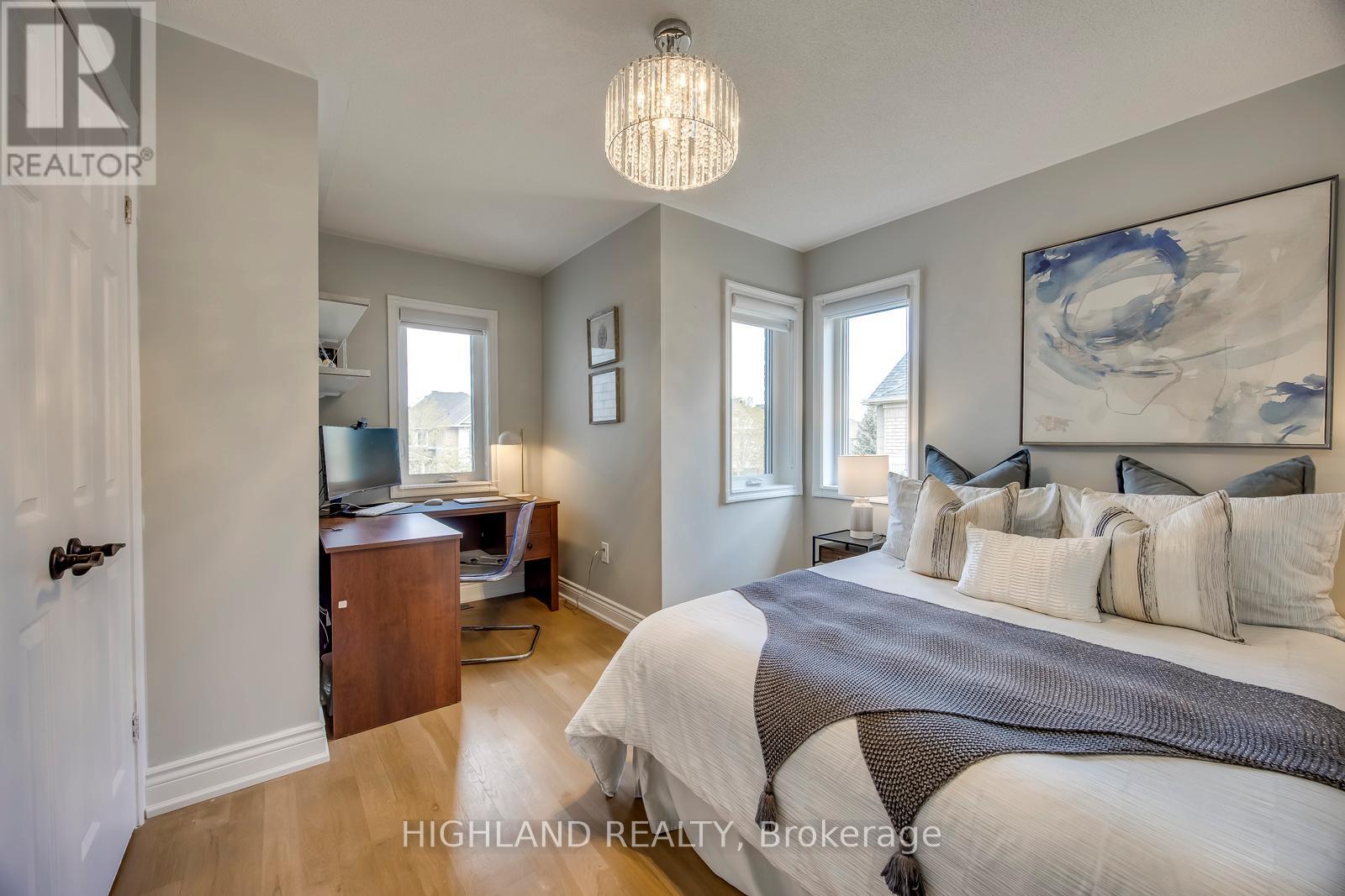 2458 Nichols Drive, Oakville, Ontario  L6H 6Y5 - Photo 38 - W13127332