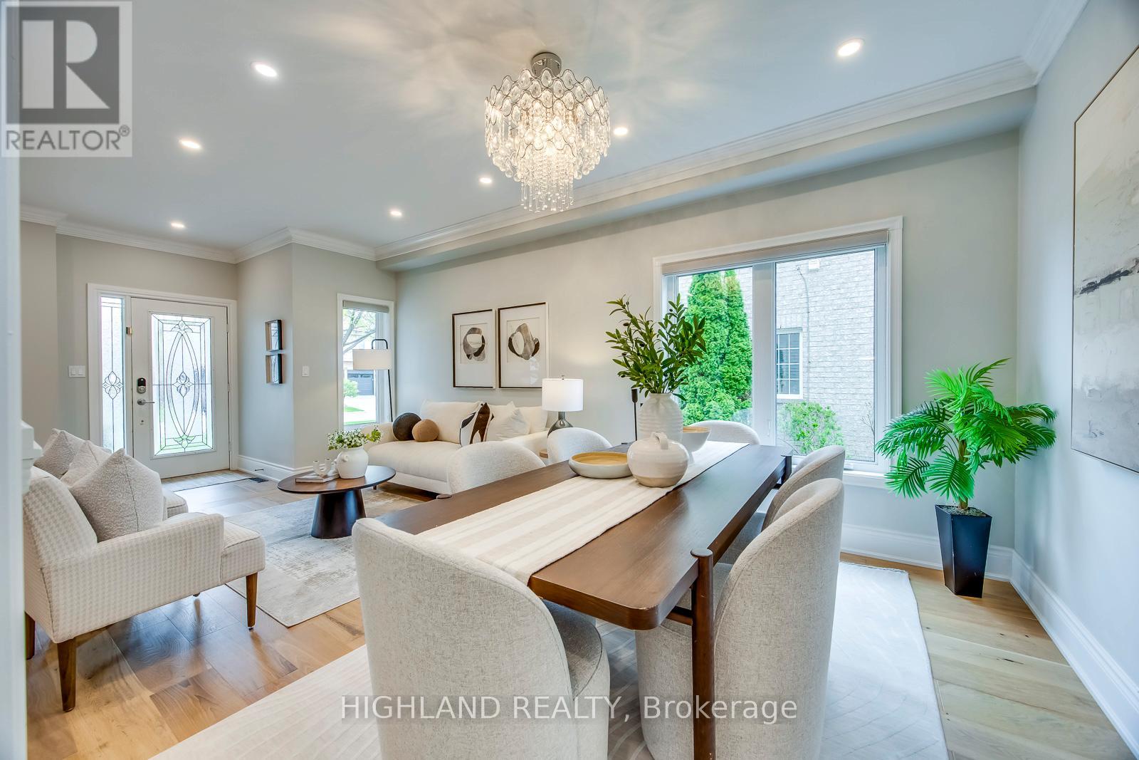 2458 Nichols Drive, Oakville, Ontario  L6H 6Y5 - Photo 9 - W13127332