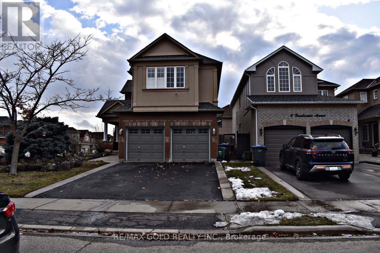 28 Bushberry Road N, Brampton, Ontario  L7A 1L3 - Photo 2 - W13127436