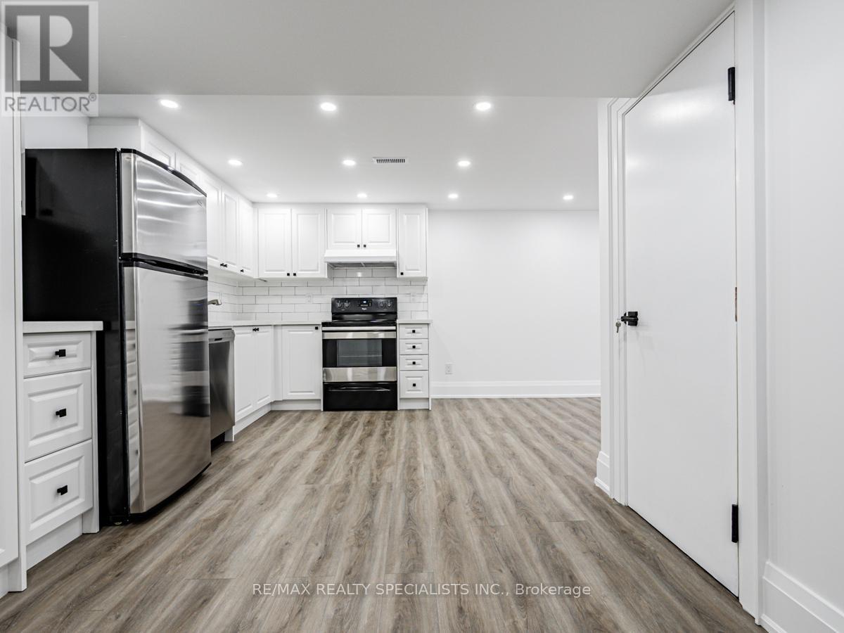 Basement - 12 Deeth Drive, Toronto, Ontario  M9P 2J7 - Photo 8 - W13127486