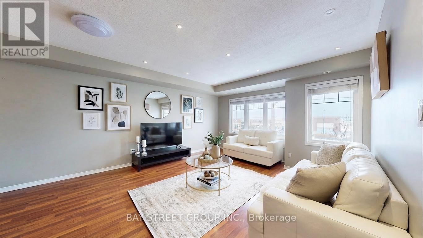 13 - 3975 Eglinton Avenue W, Mississauga, Ontario  L5M 0E7 - Photo 2 - W13127532