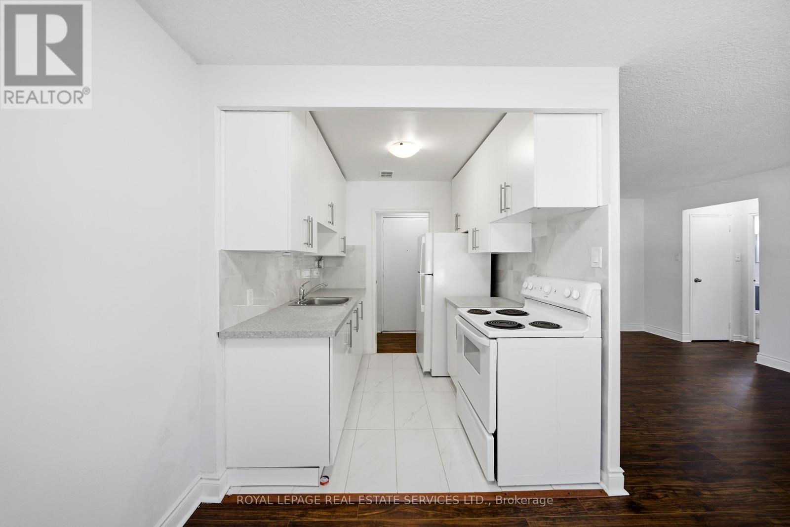 107 - 177 Stephen Drive, Toronto, Ontario  M8Y 4E3 - Photo 11 - W13127552