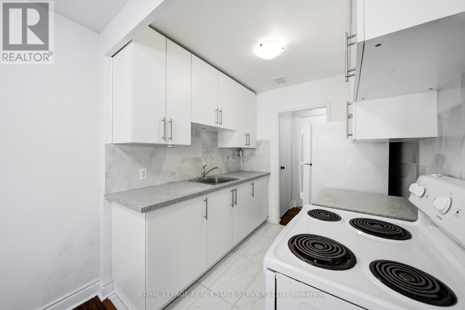 107 - 177 Stephen Drive, Toronto, Ontario  M8Y 4E3 - Photo 12 - W13127552