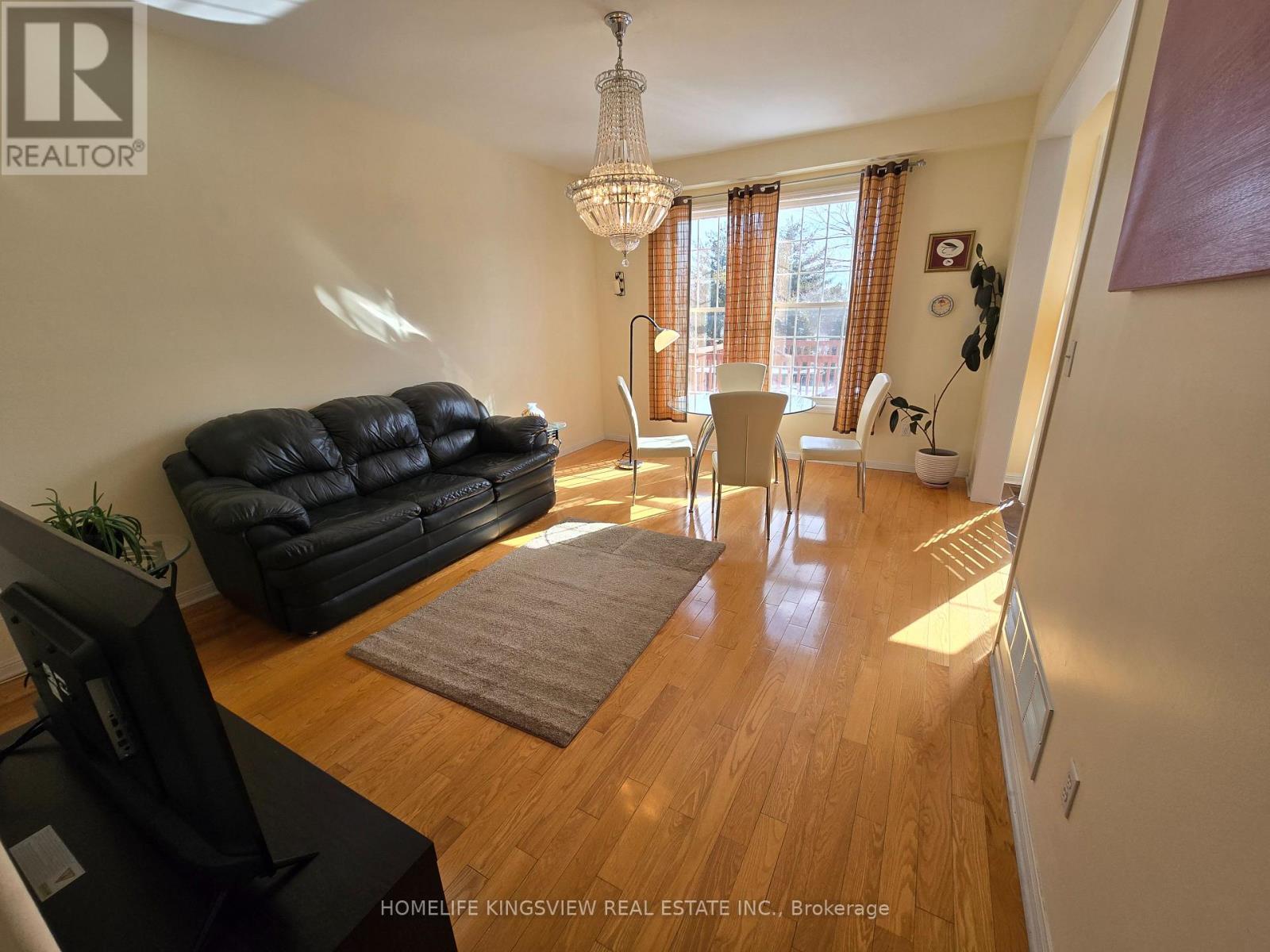 40 Vista Green Crescent, Brampton, Ontario  L7A 2S3 - Photo 3 - W13127650