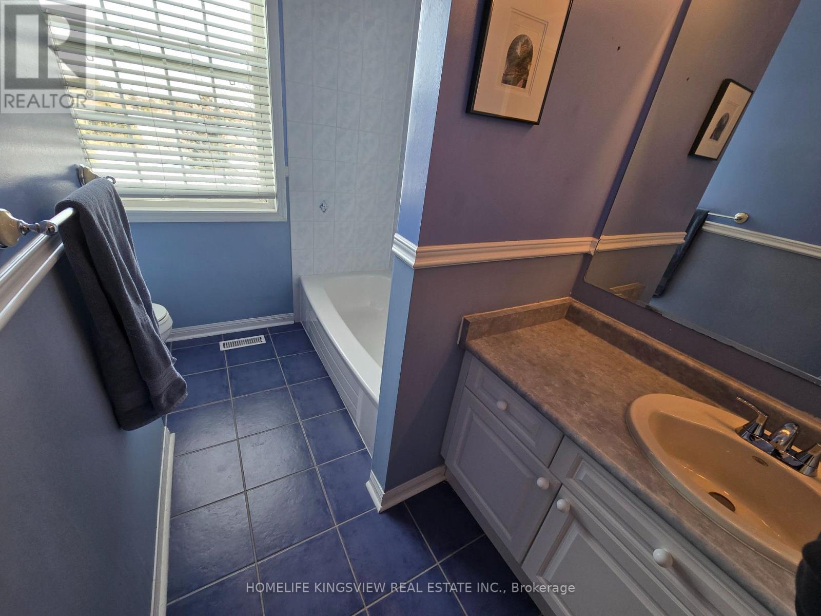 40 Vista Green Crescent, Brampton, Ontario  L7A 2S3 - Photo 8 - W13127650