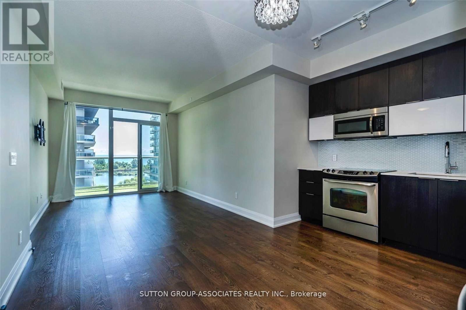 803 - 56 Annie Craig Drive, Toronto, Ontario  M8V 0C5 - Photo 2 - W13127660