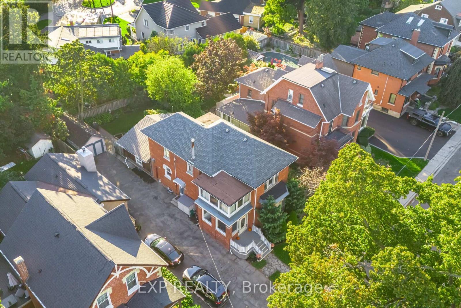 51 CHAPEL STREET, Brampton, Ontario