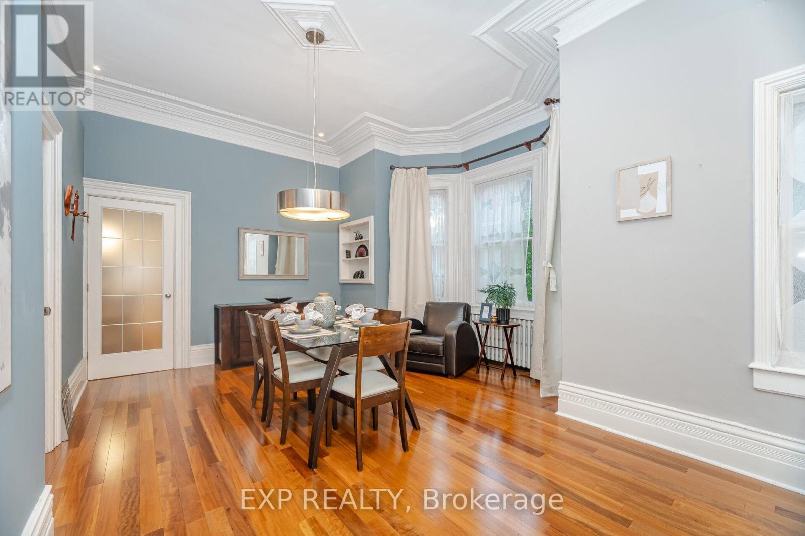 51 Chapel Street, Brampton, Ontario  L6W 2H5 - Photo 8 - W13127666