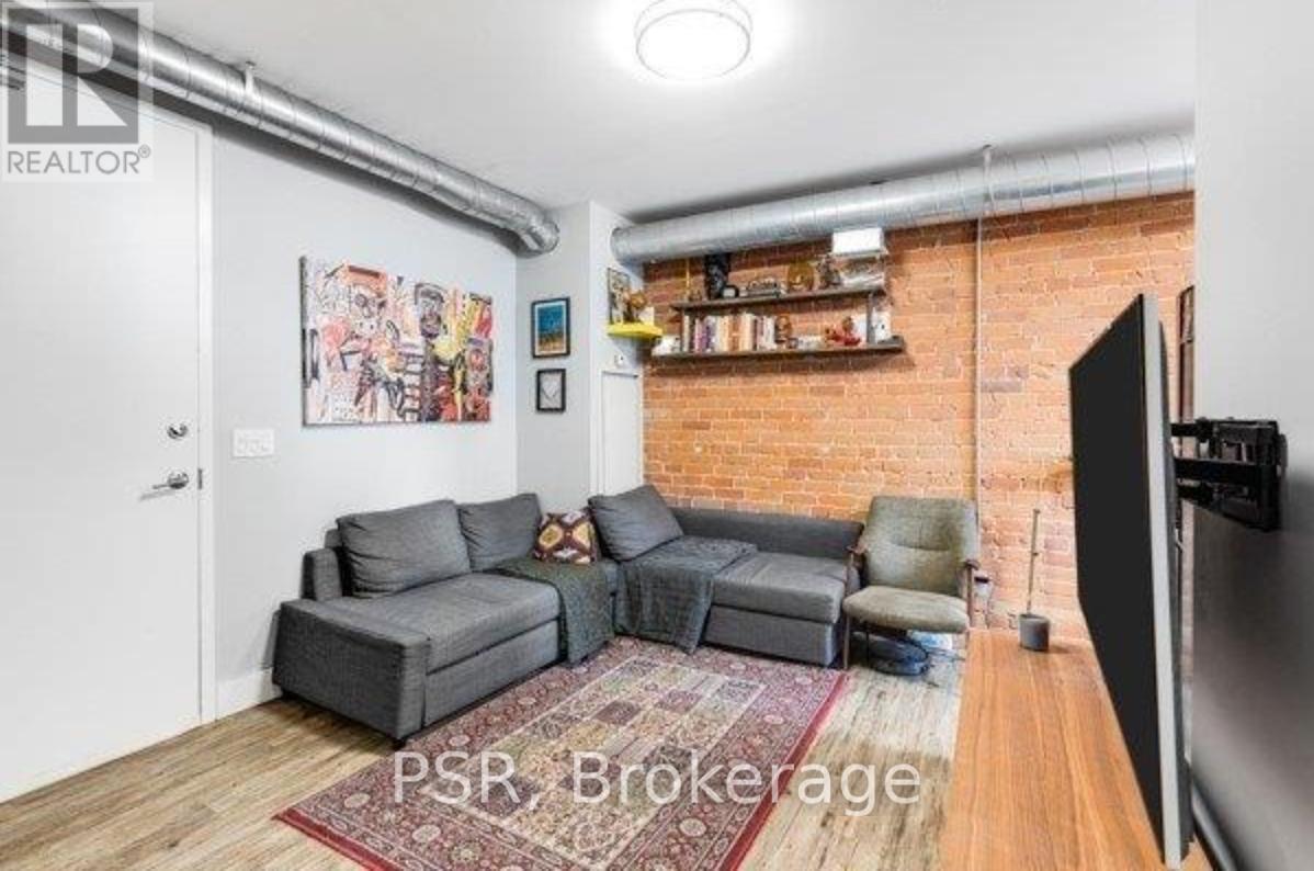 310 - 2870 Dundas Street W, Toronto, Ontario  M6P 1Y8 - Photo 4 - W13127716