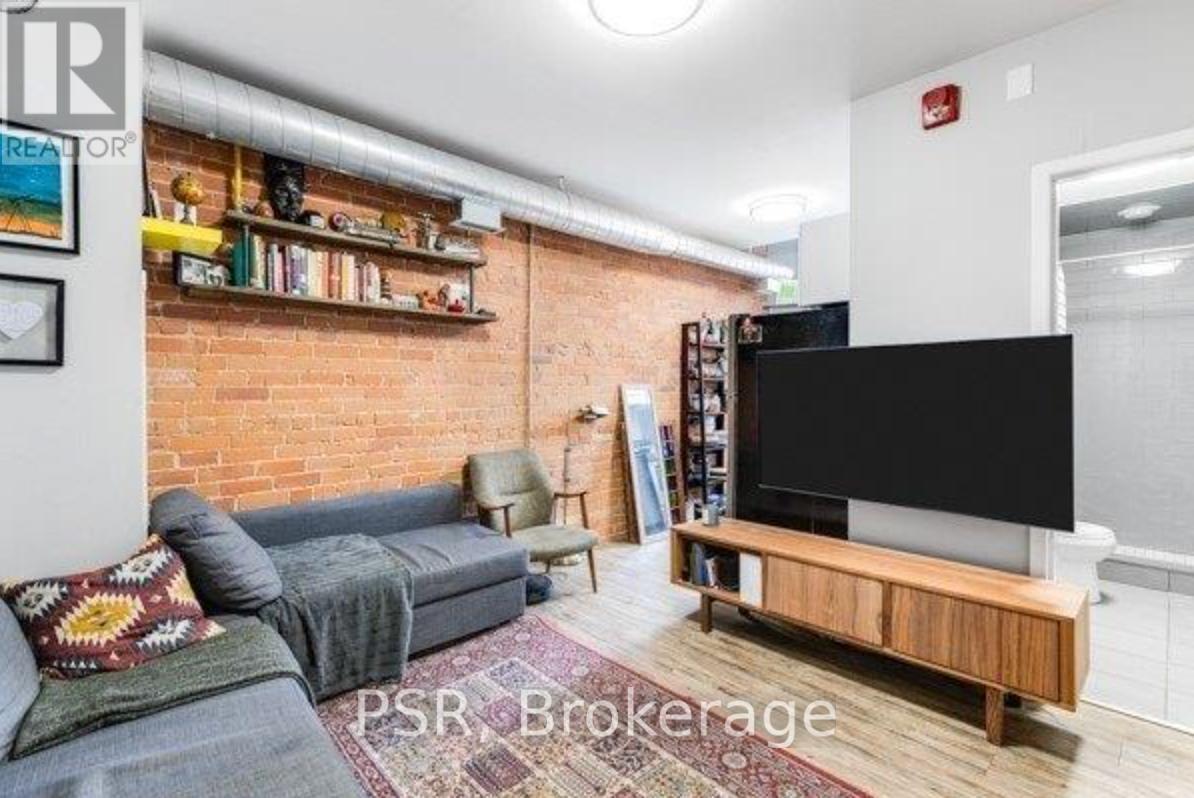 310 - 2870 Dundas Street W, Toronto, Ontario  M6P 1Y8 - Photo 5 - W13127716