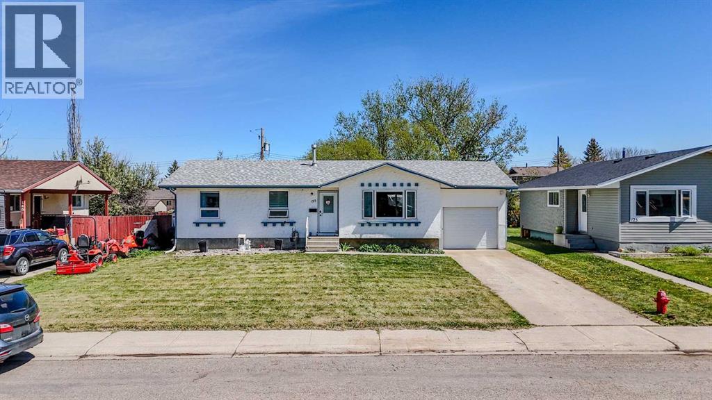 135 N 250 W, Raymond, Alberta  T0K 2S0 - Photo 44 - A2310670