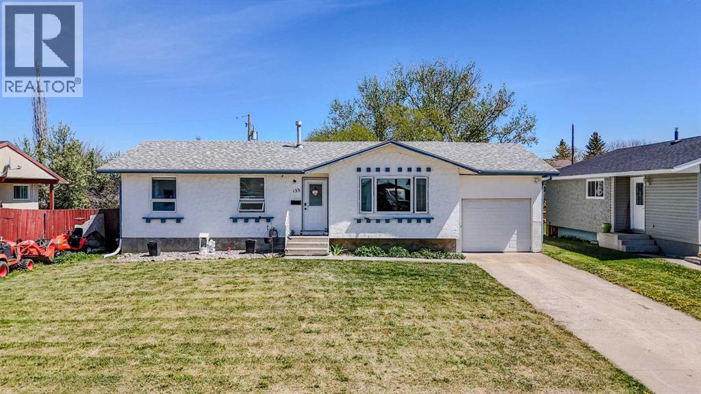 135 N 250 W, Raymond, Alberta