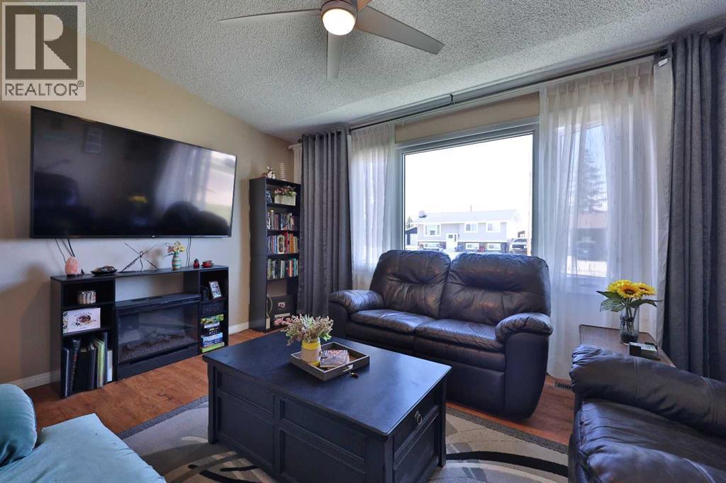 135 N 250 W, Raymond, Alberta  T0K 2S0 - Photo 14 - A2310670